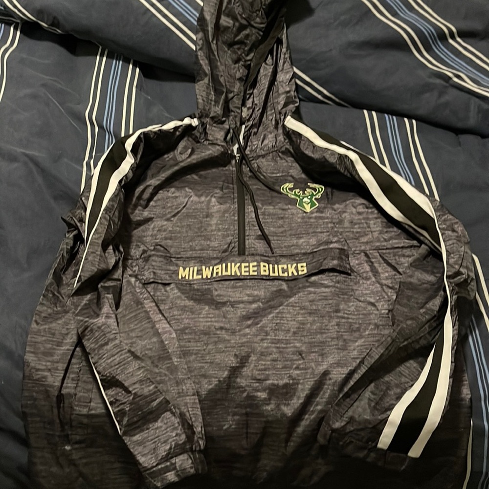 Milwaukee Bucks Windbreaker